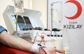 Kızılay'la ilgili korkunç 'HIV' iddiası! 'Hastanelere verilen kanlar...'