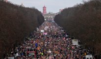 Almanya'da dev protesto: CDU ve CSU'ya AfD tepkisi