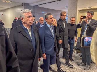 Özgür Özel adliyede, kararın açıklanması bekleniyor