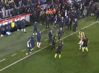 Olaylı derbide kazanan Galatasaray! Sarı Kırmızılılar yarı finalde