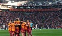 Galatasaray Sivasspor'u 4 golle geçti, zirvede fark 8'e çıktı