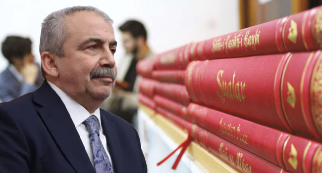 Sırrı Süreyya Önder anlattı: 'Risale-i Nur okurum, külliyatım kitaplığımın en üstündedir'