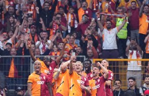 Şampiyon Galatasaray: 25'inci şampiyonlukla 5'inci yıldızı da aldı