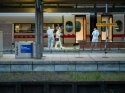 Hamburg’da tren istasyonunda bıçaklı saldırı: 12 yaralı
