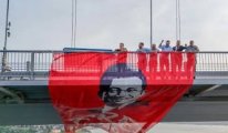 CHP'li vekiller Boğaziçi Köprüsü’ne İmamoğlu pankartı astı