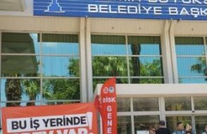 Cemil Tugay'ın teklifi kabul edildi: İzmir'de 7 gündür devam eden grev sona erdi