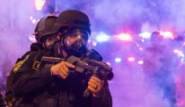 ABD’de protestolar Teksas’a uzandı! 7 bin asker görevlendirildi