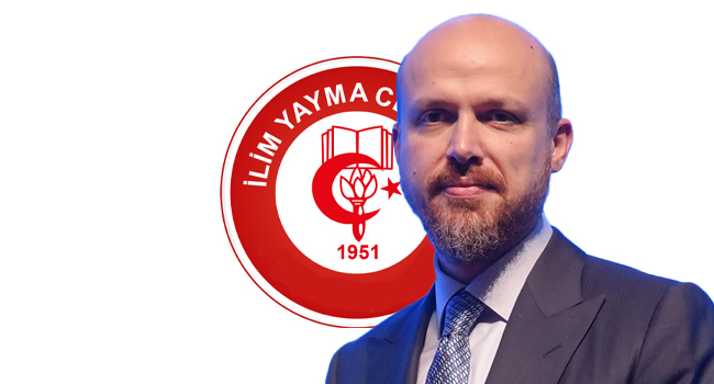 İBB, önceki yönetimin AKP yandaşı vakıflara tahsis ettiği yurt binalarını geri alındı