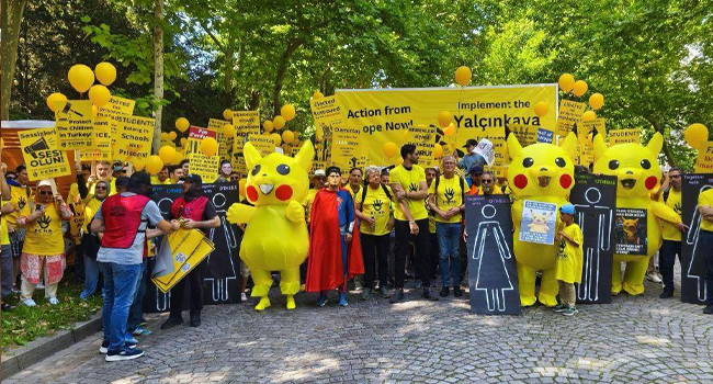 Binlerce hak savunucusu Avrupa'nın göbeğinde 'Adalet' arıyor
