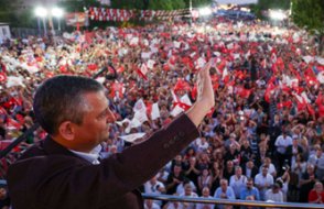 Özel’den iktidara ’17 Aralık’ göndermesi: 'Babacığım sıfırladım dedi, o da oldu!'
