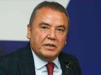 Antalya Büyükşehir Belediye Başkanı Muhittin Böcek yeniden hastaneye kaldırıldı