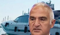 Yunanistan tatili eleştiri konusu olan Bakan Ersoy ultra lüks yatıyla gövde gösterisi yaptı