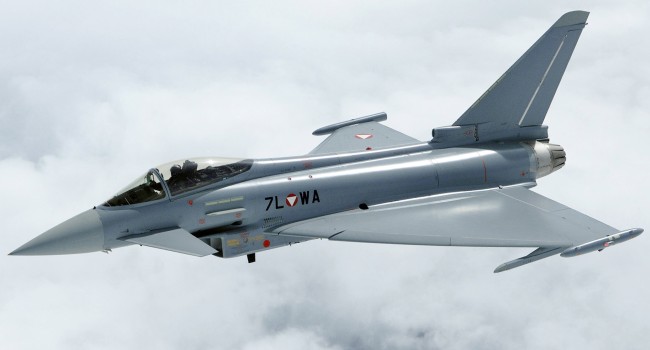 20 Eurofighter, yaklaşık 5 bin 500 zırhlı araç... Almanya borçlanarak silah alıyor