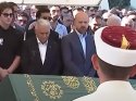 Dikkat çekti: Yiğit Bulut'un cenazesinde Bilal Erdoğan, Egemen Bağış ile tokalaşmadı