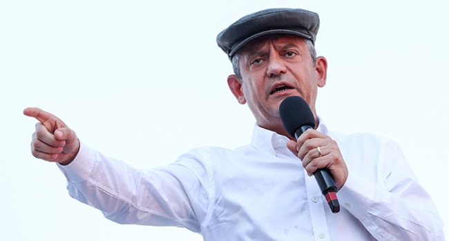 Özgür Özel: Yaşlandı artık yönetemiyor