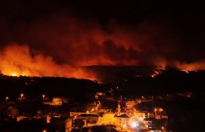 Tekirdağ'da başladı Çanakkale'ye sıçradı yangında 2. gece