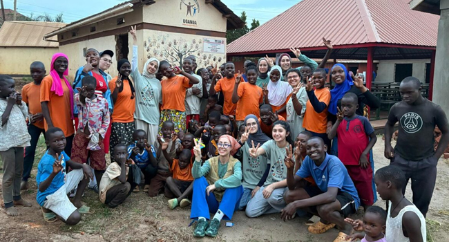 Dallas Aidventurers Gençlik Grubu’ndan Uganda’ya gönülleri ısıtan ziyaret