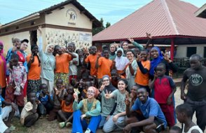 Dallas Aidventurers Gençlik Grubu’ndan Uganda’ya gönülleri ısıtan ziyaret