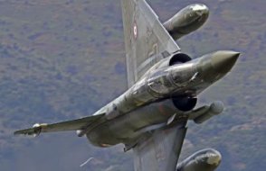 Fransız Mirage 2000 savaş uçağı Ukrayna’da düştü
