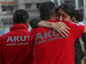 Yangınında hayatını kaybeden 10 kişinin cenazeleri Adli Tıp'a getirildi