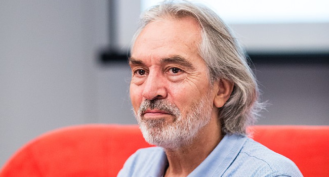 Yiğit Bulut'un boşalan yerine yazar İskender Pala getirildi