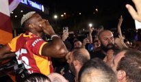 Victor Osimhen çılgınlığı: İstanbul'a gelişini 2,1 milyon kişi izledi