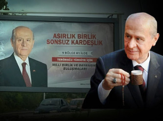 MHP Türkiye'ye iki bölge daha ekledi: 9 Bölgeli seçim afişi bastılar