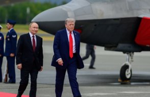 Trump’tan Avrupa’ya ters köşe: 'Ukrayna’ya Kırım yok, NATO'ya giriş yok'