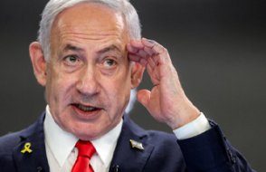 Gözler Netanyahu'da! Suçunu itiraf edip, affını isteyecek mi?