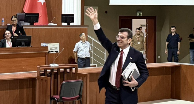 İmamoğlu isyan etti: 'İktidar 9 TV kanalı, 9 gazete ile 9 aydır itibar suikastları yapıyor'