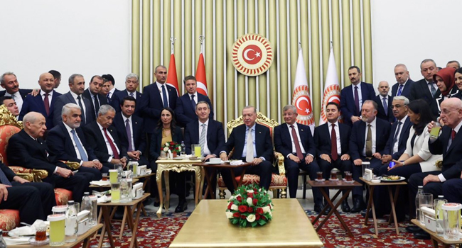 Yandaş Selvi açık açık yazdı: Erdoğan'ın planı CHP ile muhalefetin arasını açmak