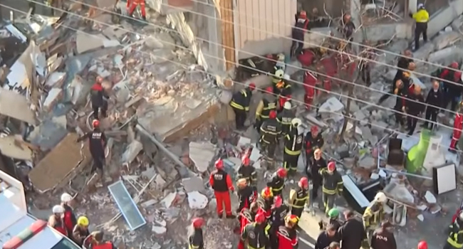 Ulaştırma Bakanı'na Yüce Divan göründü: Yıkıma metro inşaatı sebep olmuş