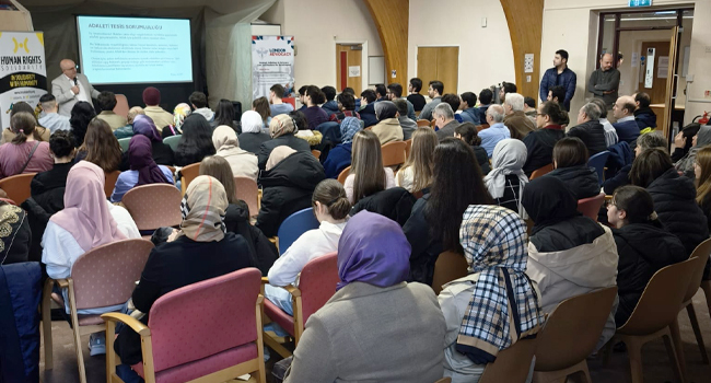 HRW İngiltere'de İnsan Hakları Geliştirme Kampı'nın üçüncüsünü gerçekleştiriyor