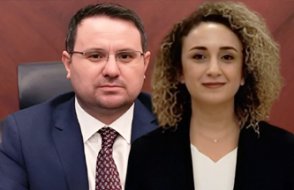 Akın Gürlek çok sinirli: SPK'da Kurul Üyesi olan eşinin fotoğrafını paylaşan kişi gözaltında