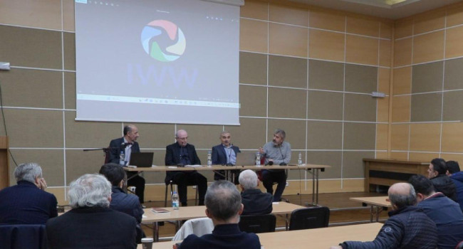 “Kur’an ve Bilim Buluşmaları” panel serisinin ilki Frankfurt'ta gerçekleştirildi