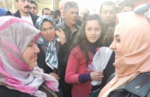 Adalet Bakan Yardımcısının teyzesi ve kuzeni zimmet suçlamasıyla tutuklandı