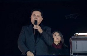 Dün tahliye oldu bugün miting yaptı: Ülkenin yarısını dışlamakla barışı nasıl getireceğiz?