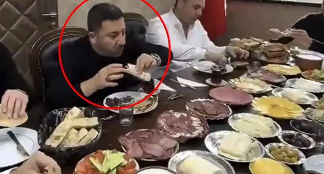 Belediye Başkanının kahvaltı masası!