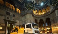 Ayasofya 1500 yılda böylesini görmemişti: Restorasyon için 15 tonluk kamyonları soktular