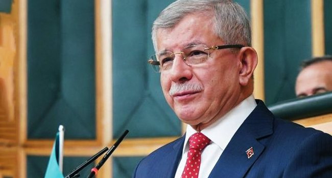 Davutoğlu: Maddi sıkıntı yaşıyorum