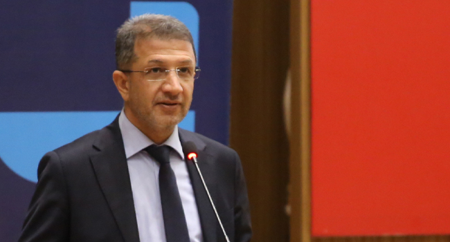 'Peygamberi bir yalnızlık yaşıyordum... Dinsiz, kafir, ahmak islami medya...'