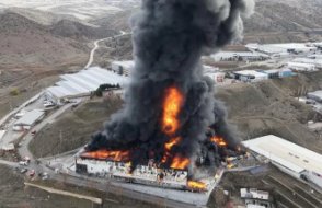 Kırıkkale'de dev fabrika yandı borsada da hisseleri dip yaptı