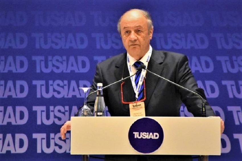 alt=