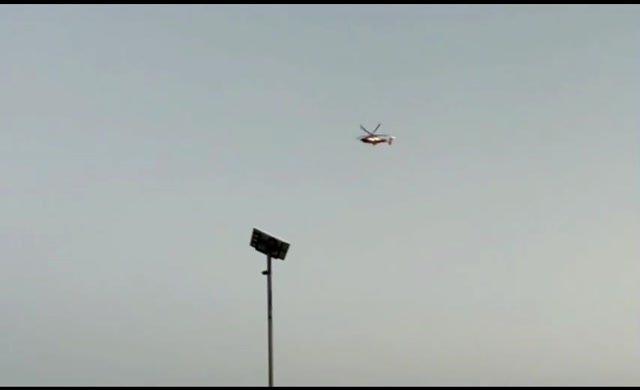 Helikopterin düşme anı kameraya böyle yansıdı Helikopterin düşme anı kameraya böyle yansıdı