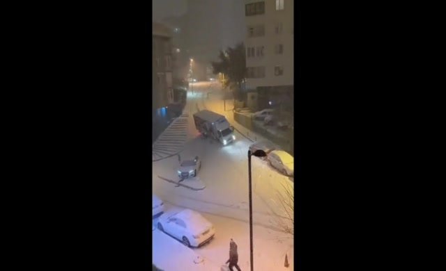 Kar tüm Türkiye'de etkili oluyor